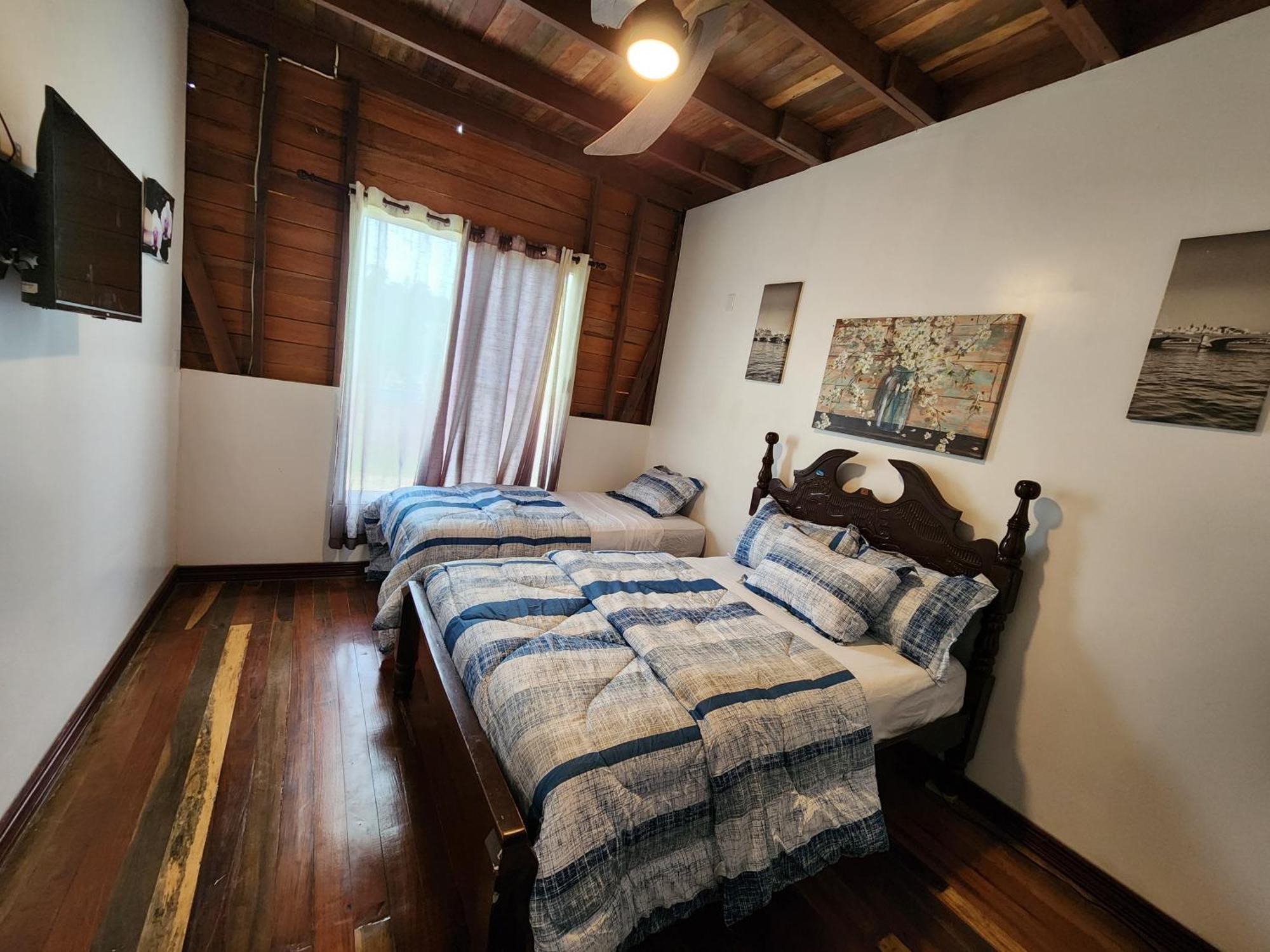 Seaside Chateau Resort Belize City Dış mekan fotoğraf