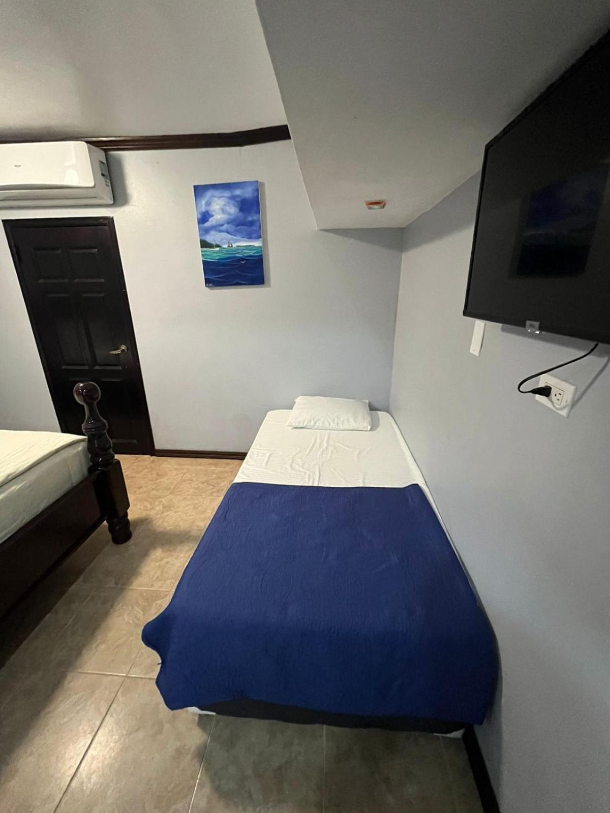 Seaside Chateau Resort Belize City Dış mekan fotoğraf
